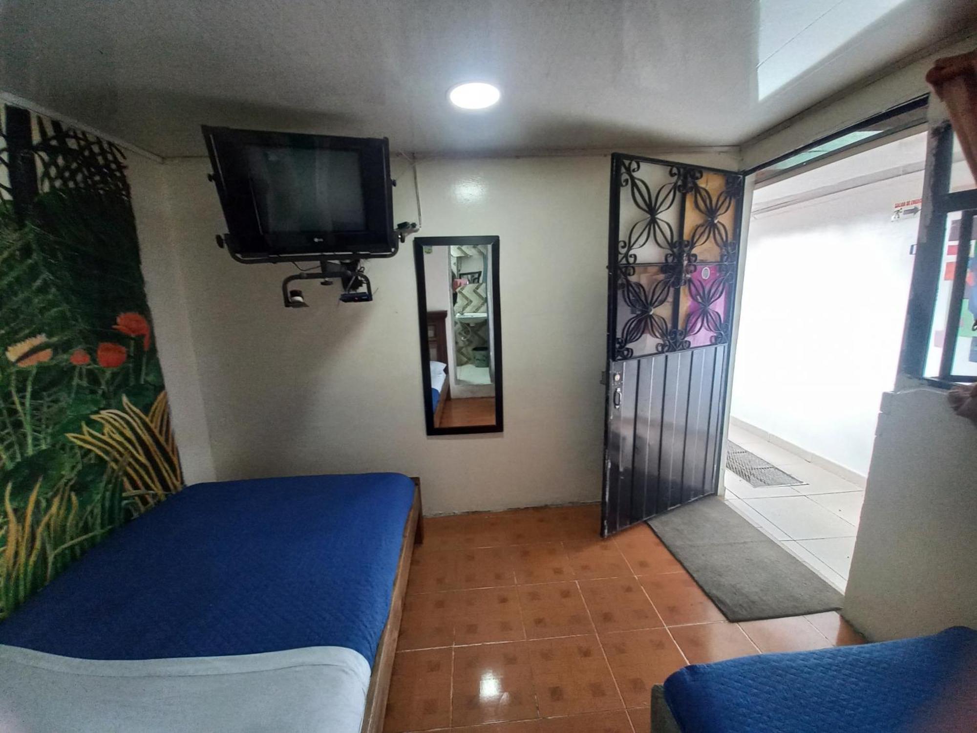 H C De Quevedo Otel Bogotá Dış mekan fotoğraf